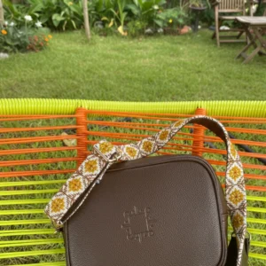 Bolso Bandolera Ramona de Piel – TABACO + CRUDO