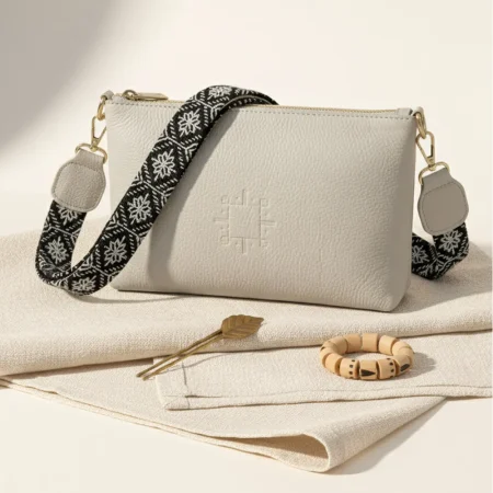 martina home 1000x1000